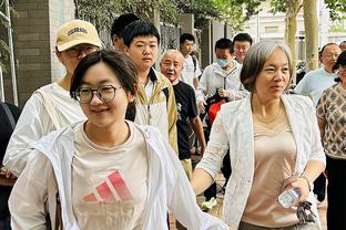 共和报：罗马希望夏窗买断怀森，或从1500万欧元转会费开始谈